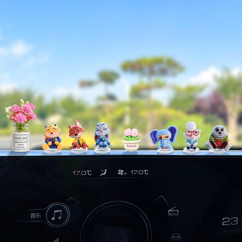 Ozdoba samochodowa z motywem Z – Car Accessories Cute recenzja i cena